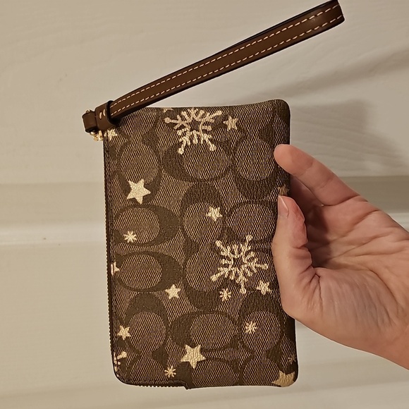 Coach Corner Zip Wristlet with Snowflake Print - Picture 3 of 10
